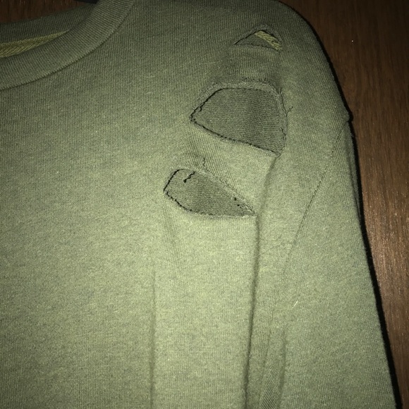 Distressed Pullover Unisex - Picture 3 of 6